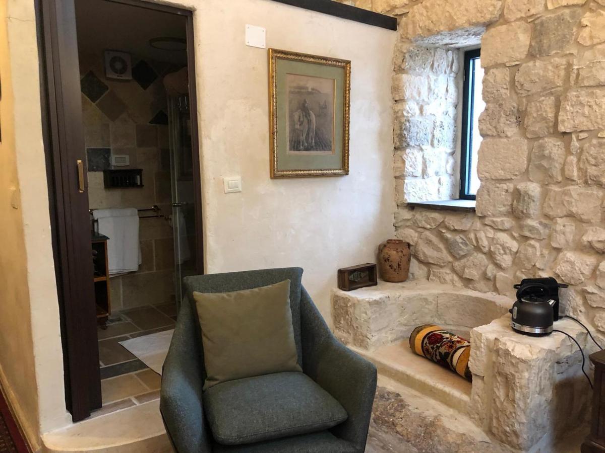 Chateau Du Roi Mi'ilya Luaran gambar