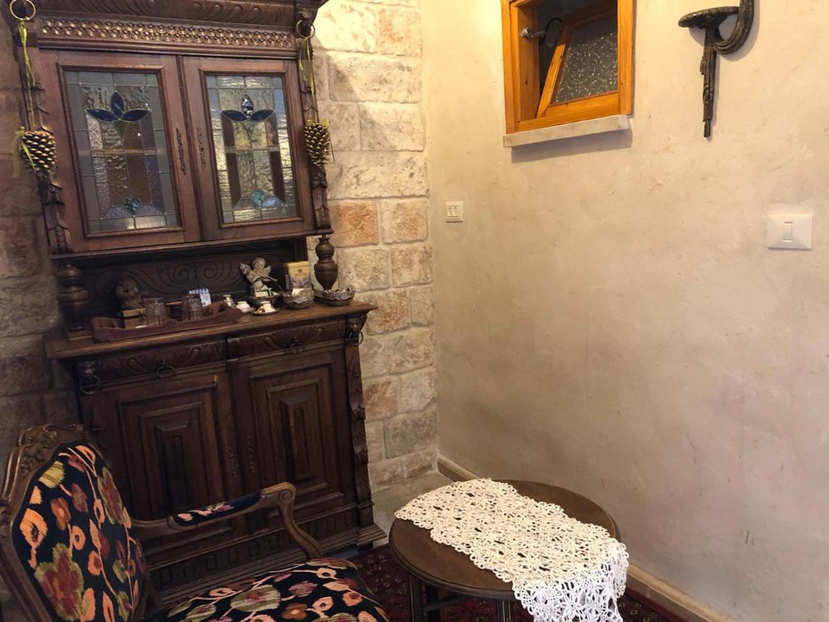 Chateau Du Roi Mi'ilya Luaran gambar